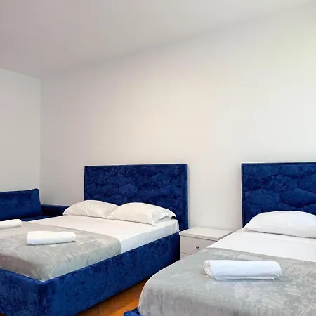 Hotel Kiki فندق Velipojë