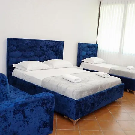 Otel Hotel Kiki 4*